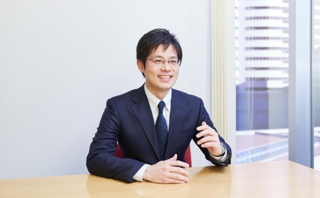 鶴岡弁護士