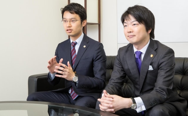 青木弁護士と荒木弁護士