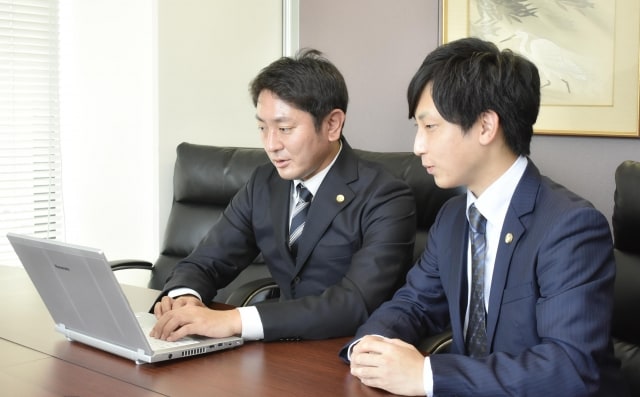 弁護士法人アットパートナーズ