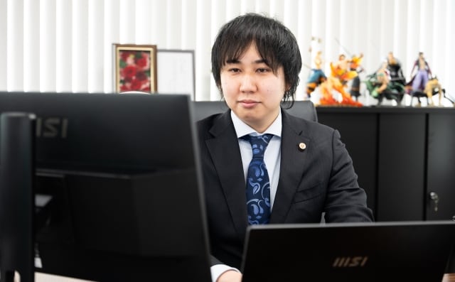 フリューゲル法律事務所