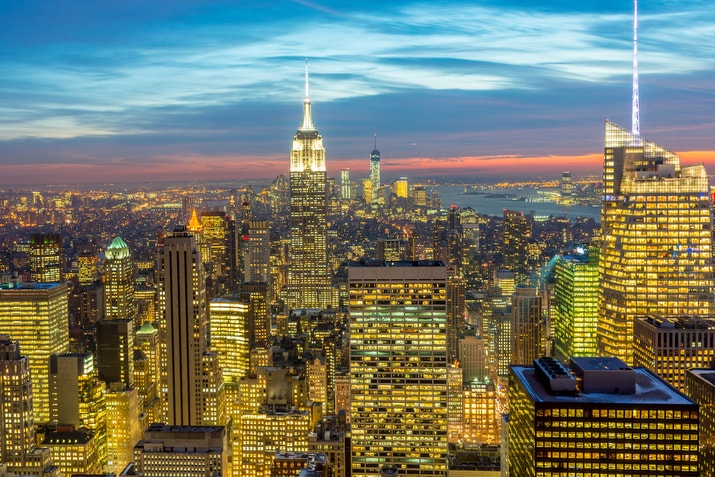 Elnur / PIXTA(ピクスタ)