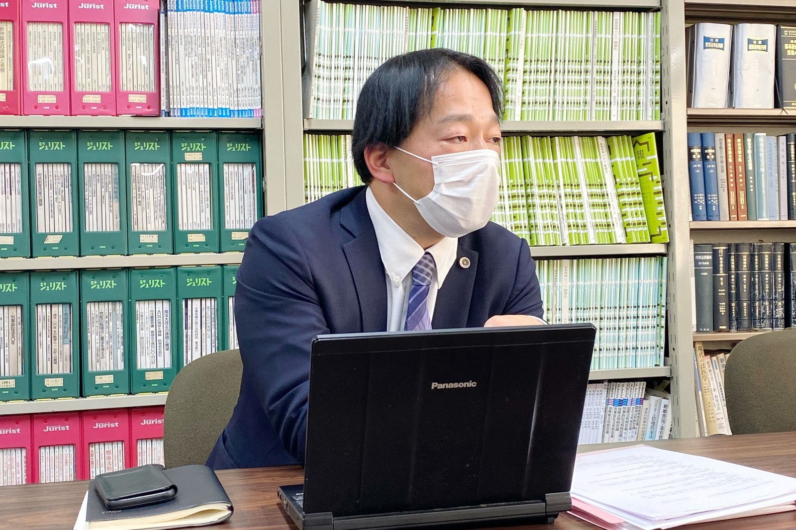 馬奈木厳太郎弁護士