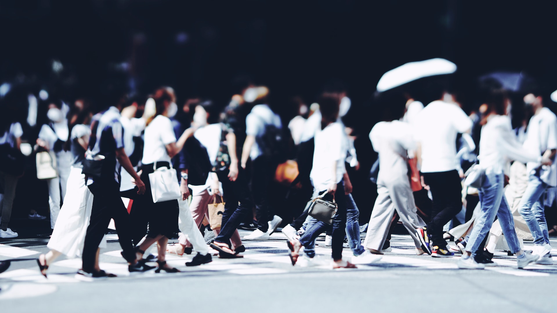 非難が飛び交う社会